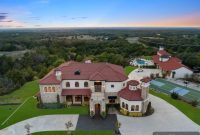 Decatur’s Opulent Estate: A New Horizon for Home on The Range