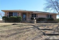 Oak Cliff Opportunity: Room to Grow, Ready to Personalize, Smartly Priced