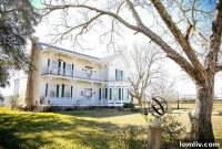 The Fabled Atreus Mansion of Brenham Seeks New Custodian