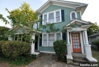 Charming 2nd Floor Rental on Kings Highway, Steps from Bishop Arts