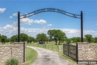 Running Horse Ranch: The Texas We Love