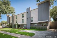 Oak Lawn Condo: Your Hub for Walkable, Shoppable Living