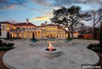 Bella Custom Homes Unveils Fresh Fall Outdoor Living