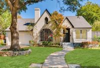 North Oak Cliff: Where Colorful Charm Meets Classic Brick Elegance