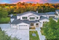 The Pinnacle of Texas Transitional Design