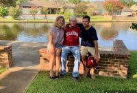 Interlochen’s Favorite Son Corby Davidson Tackles Arlington’s Holiday Light Extravaganza