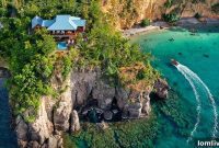 Elevated Paradise: Caribbean Treehouse Masterpieces