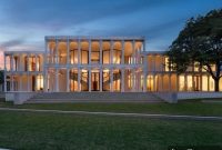 Philip Johnson’s Modernist Landmark: An Exclusive Lease Opportunity