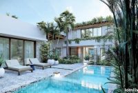 Strategic Buyers Score Big Savings at The Strand