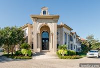 Forest Park Spine Surgeons Hit With $40M Fraud Charges, Now Hawking Cribs