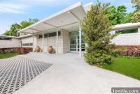 Malone’s Modern Frontier Estate