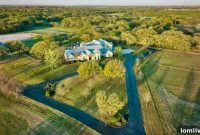 The Garrison Ranch: Where Rodeo History Meets Equestrian Grandeur