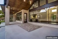 Cedar Hill’s Beauty Unveiled: A Builder’s Custom Masterpiece