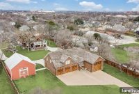 Historic Grandeur Meets Contemporary Comfort in Downtown Grapevine