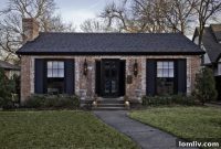 Cassie Evans Preps Her Home for a Tour and Finds Humorous Hurdles