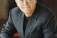 Scott Johnson Offers Public Insights on Museum Tower