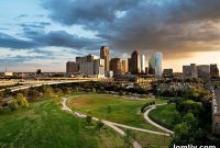 Uptown Dallas Inc. Treats Parents to Drinks Next Monday