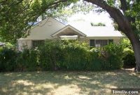 A Preservationist Sparks Vintage Renaissance in Stevens Park Village