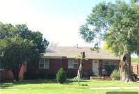 Preston Hollow Marvel: A House That Shifts Colors and Includes an In-Law Suite