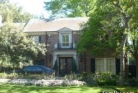 Albert Hill Trust Lists Al G. Hill III and Erin Nance Hill’s Bordeaux Estate