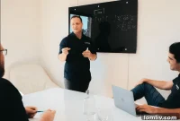 The Early Bird Advantage: Why Sunshine Coast Businesses Need a Digital Marketing Agency from Day One