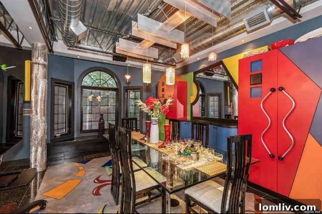 Modern Industrial Dining, Exposed Ventilation, Urban Loft Style