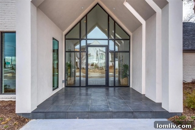 Modern Ranch Home Entryway