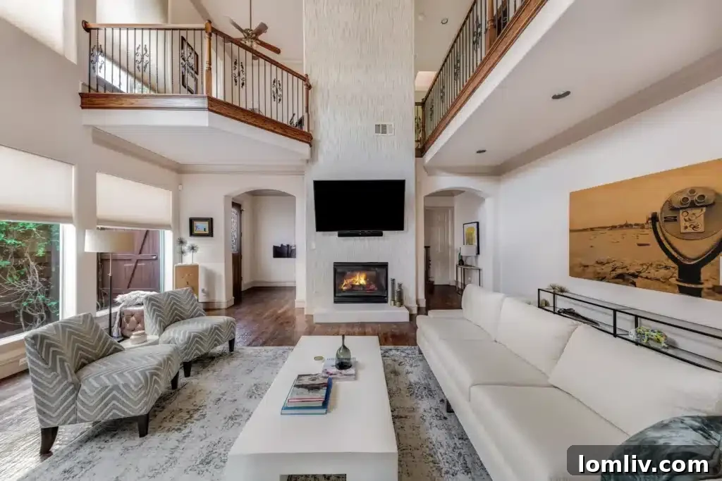 Discover Your Modern Townhome Sanctuary Near Highland Park 5 Welcoming Pathway to a Modern Traditional Dallas Home