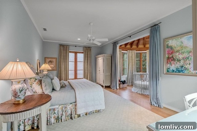 Elegant guest bedroom