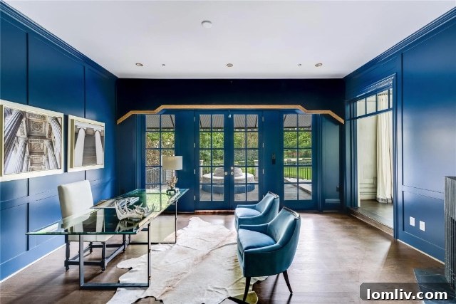 Georgian Mansion Sunroom Before Doors