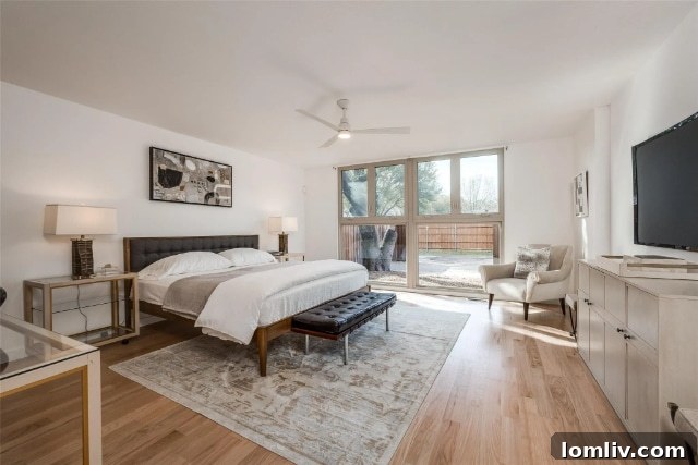 Exterior view of a 2,801-square-foot Midcentury Modern home