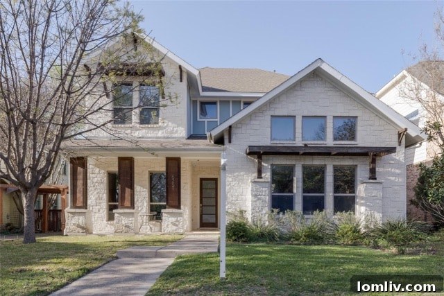 6251 Lakeshore, featuring distinctive cedar columns