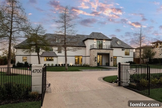 Exquisite Gated Preston Hollow Estate on Over an Acre