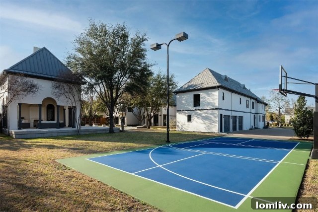 Elegant Outdoor Living Space and Pool Area