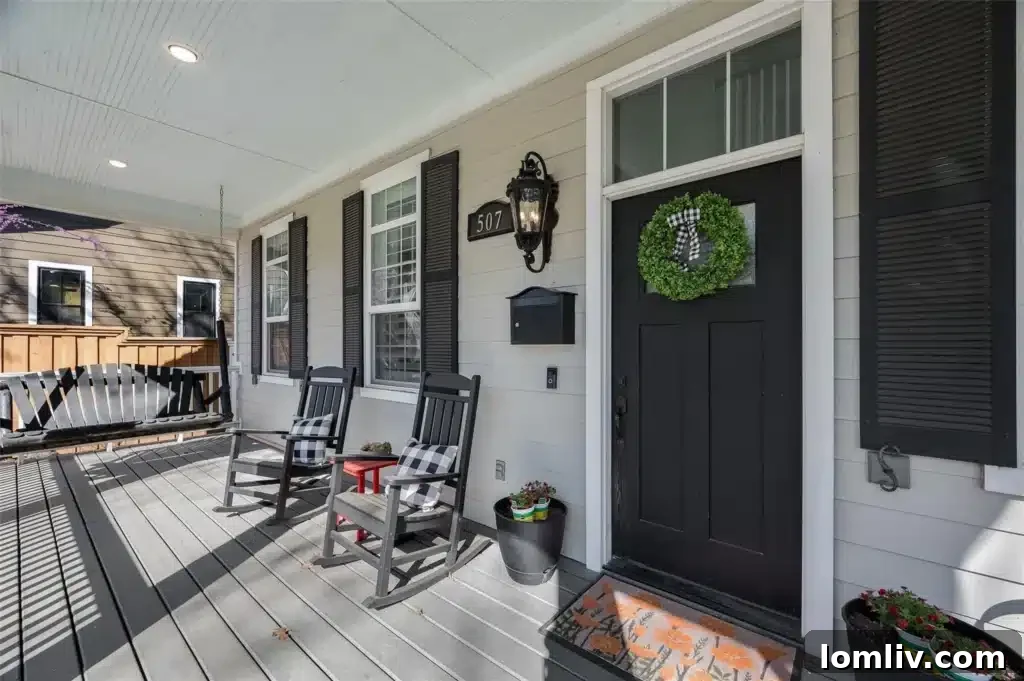 Experience North Texas: World-Class Porch Sitting Awaits at Open Houses 2 People relaxing on a front porch swing, enjoying the spring weather in North Texas.