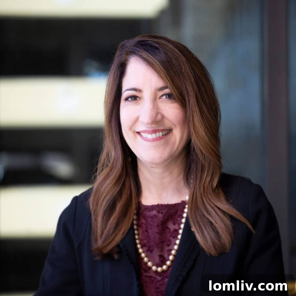 Portrait of Zaida Basora, FAIA, Executive Director of AIA Dallas.