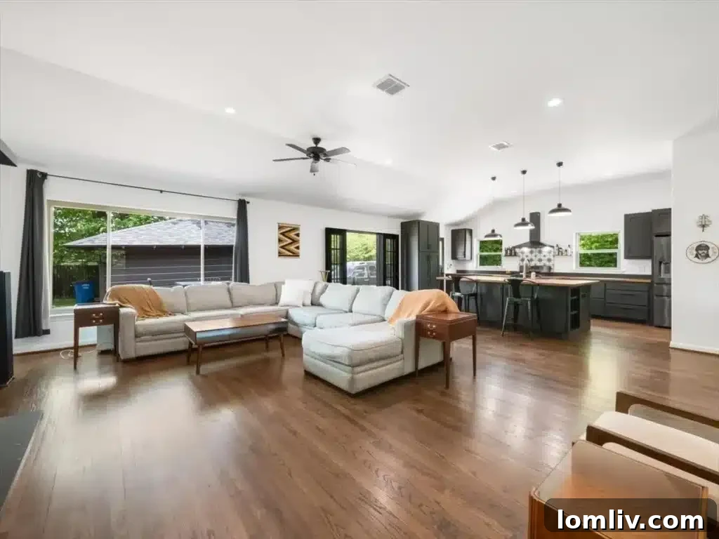 Dining area leading to the kitchen