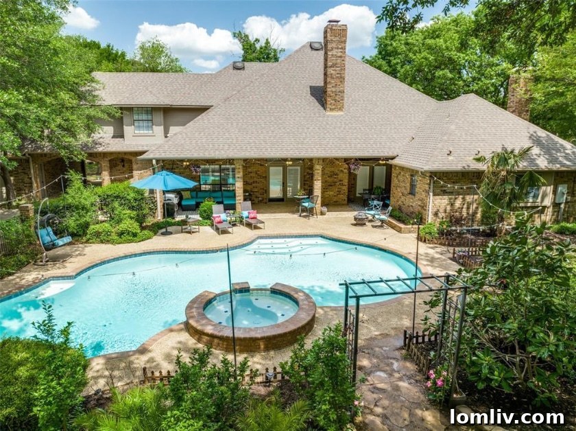 This Canyon Oaks Home: The Argyle Standard of Seamless Living 16 Canyon Oaks Argyle Home Pool and Spa Area