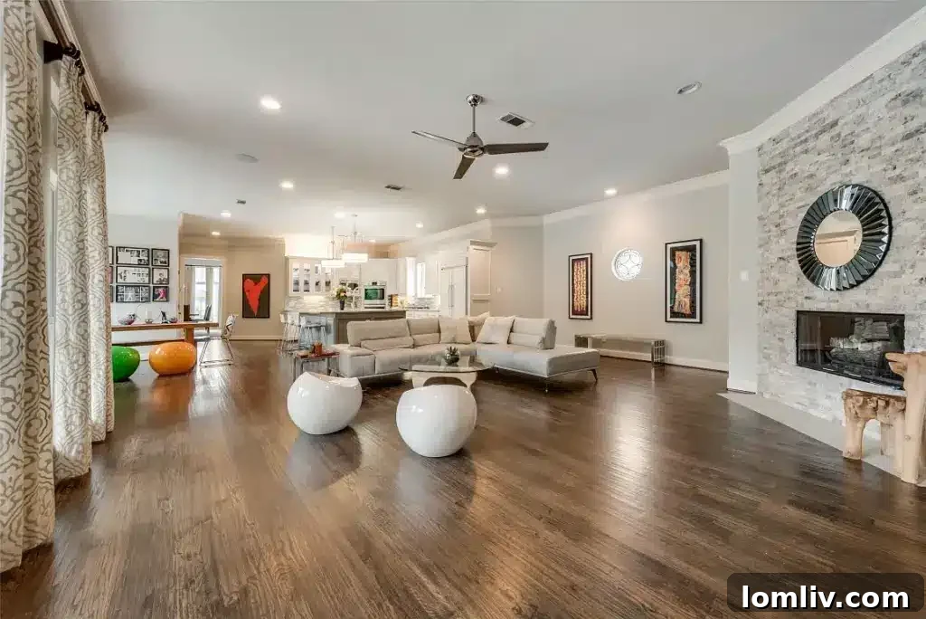 Colleyville Luxury: Homes That Redefine Grandeur 31 Cozy breakfast nook adjacent to the kitchen with natural light at 3900 Saint James Court