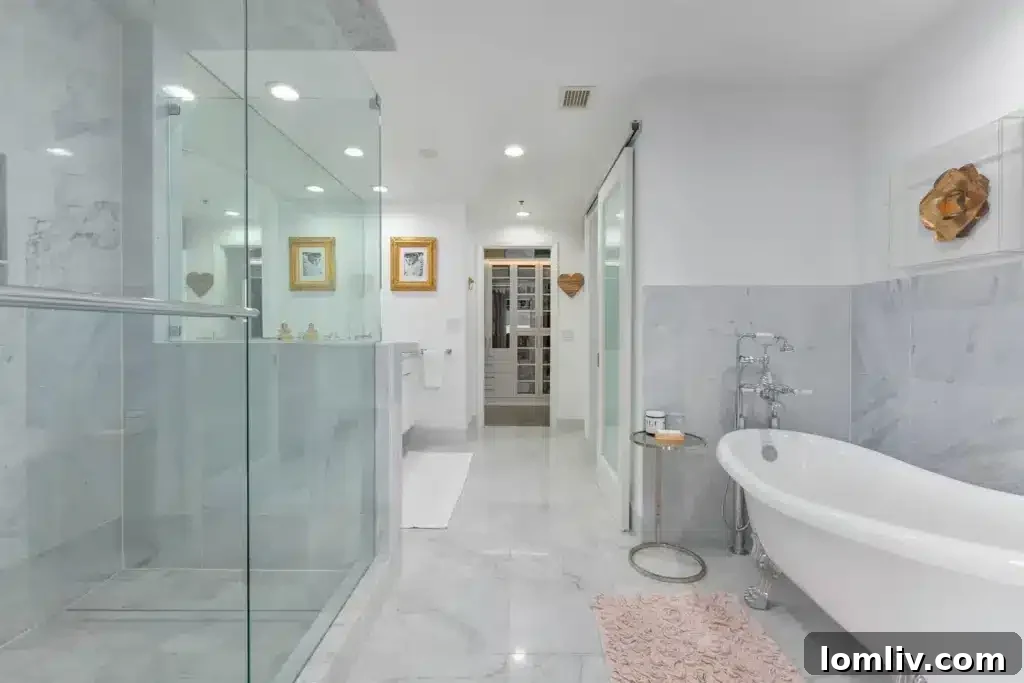 Standout Uptown Loft at 1999 McKinney Avenue Listed by Selden Tual 5 Uptown Dallas Loft View