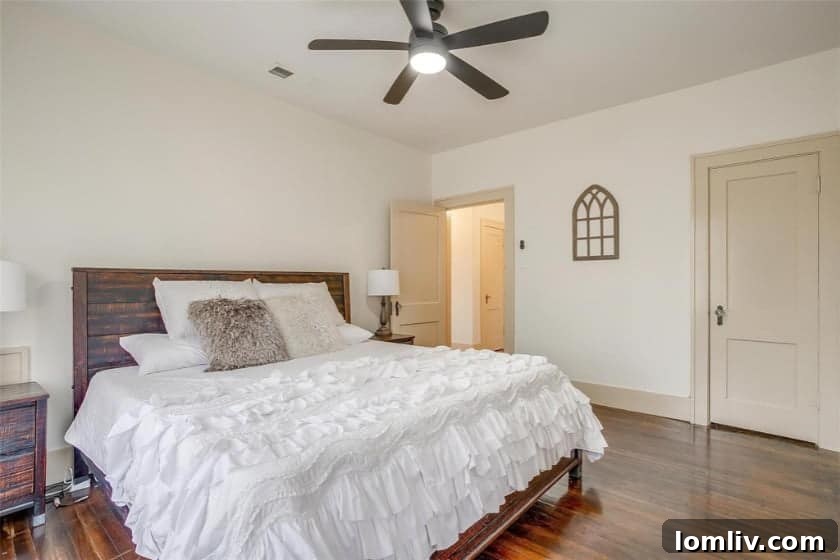 Elegant dining area in the Mineral Wells Tudor