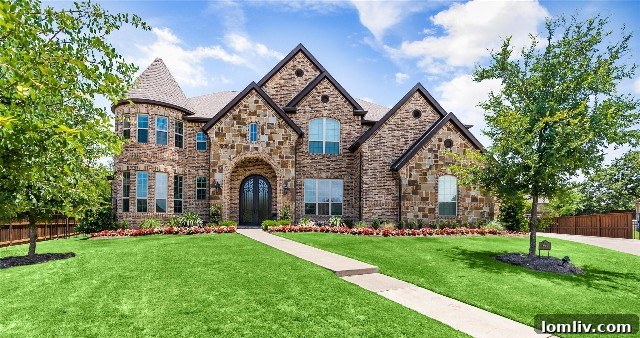 Expansive 6,500-square-foot luxury home in Colleyville, Tarrant County