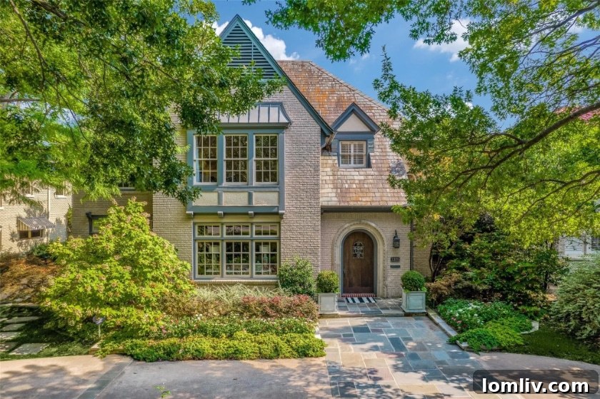Elegant Dallas luxury home at 3325 Beverly Dr.