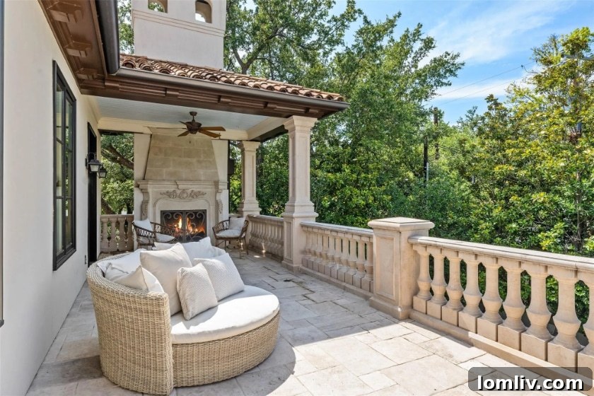 Luxury dining room with elegant decor in a Dallas home