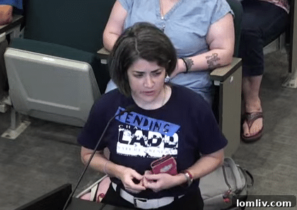 Mari Vega addresses the Duncanville City Council.