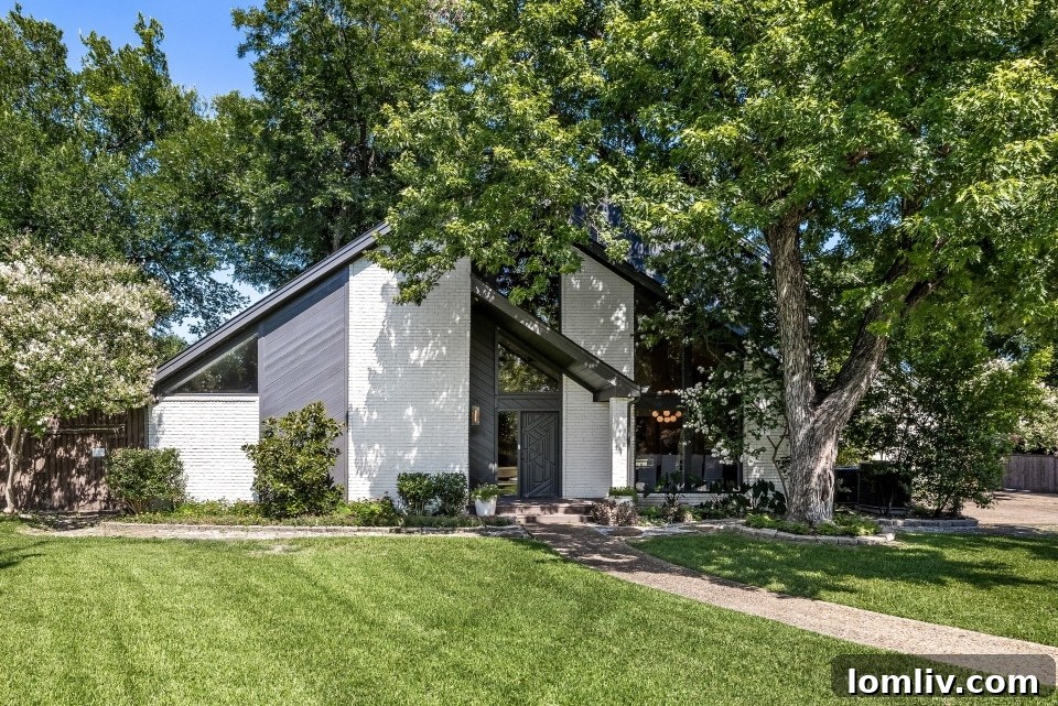 Expansive Exterior of 7826 Mason Dells Drive, Dallas