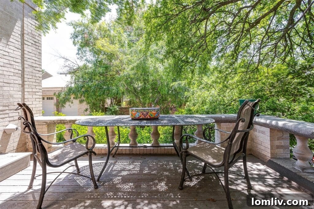 Versatile second study or potential third bedroom