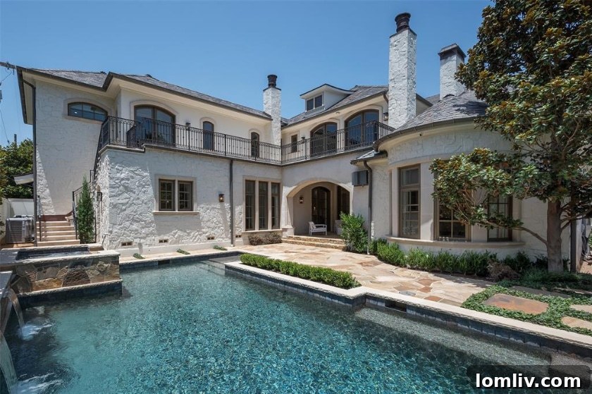 Highland Park Tudor Luxury Living