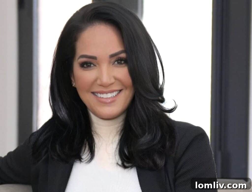 Lisa Marie Perkins, Experienced Luxury Real Estate Specialist, @properties Christie's