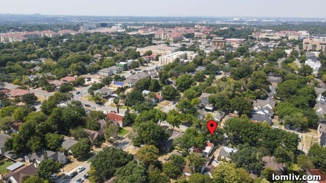 Exterior of a charming Mediterranean bungalow at 2917 Benbrook Blvd, just steps from TCU campus